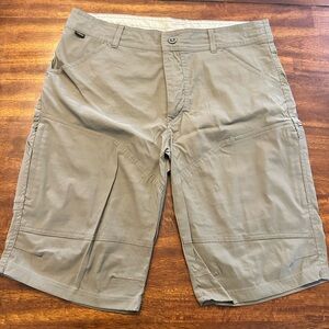 Men's Tan Cargo Kuhl Shorts